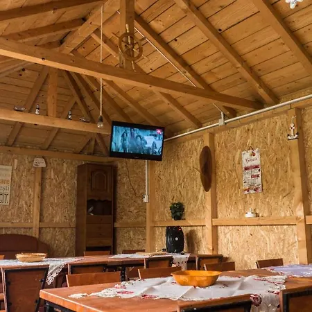 Casa Din Gradina Séjour à la ferme *